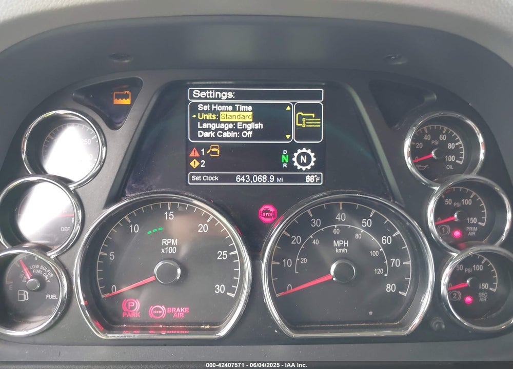 2019 PETERBILT 579 VIN: 1XPBDP9X0KD600730