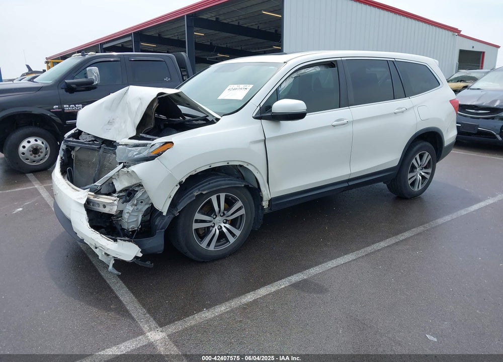 2017 HONDA PILOT VIN: 5FNYF6H50HB021772