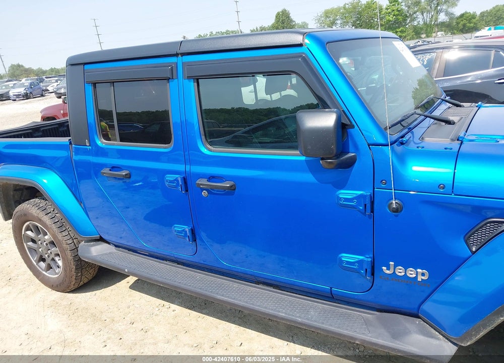 2021 JEEP GLADIATOR OVERLAND 4X4 VIN: 1C6HJTFG2ML617322