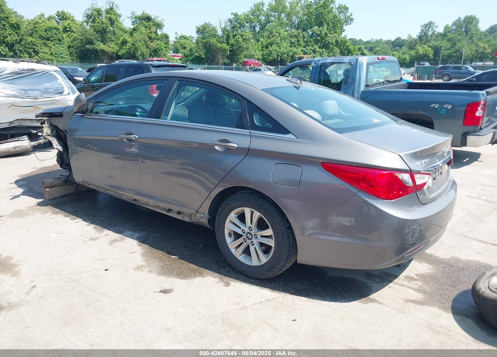 2011 HYUNDAI SONATA VIN: 5NPEB4AC0BH023364