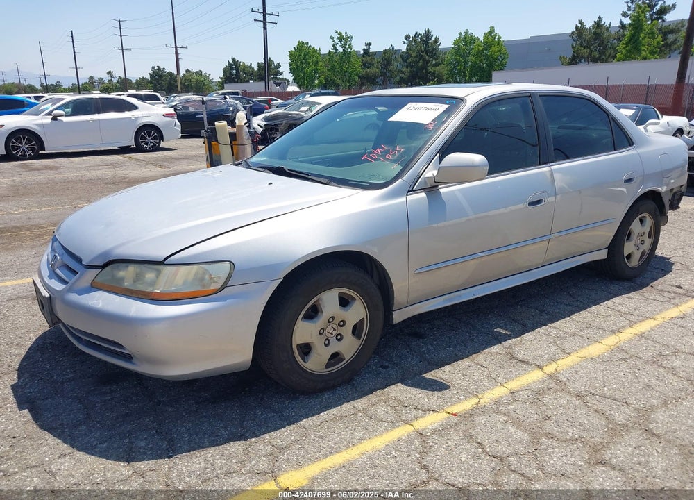 2001 HONDA ACCORD 3.0 EX VIN: 1HGCG16581A064253