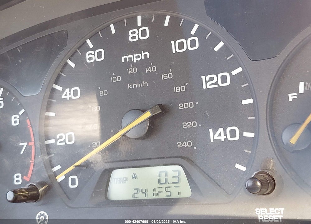 2001 HONDA ACCORD 3.0 EX VIN: 1HGCG16581A064253