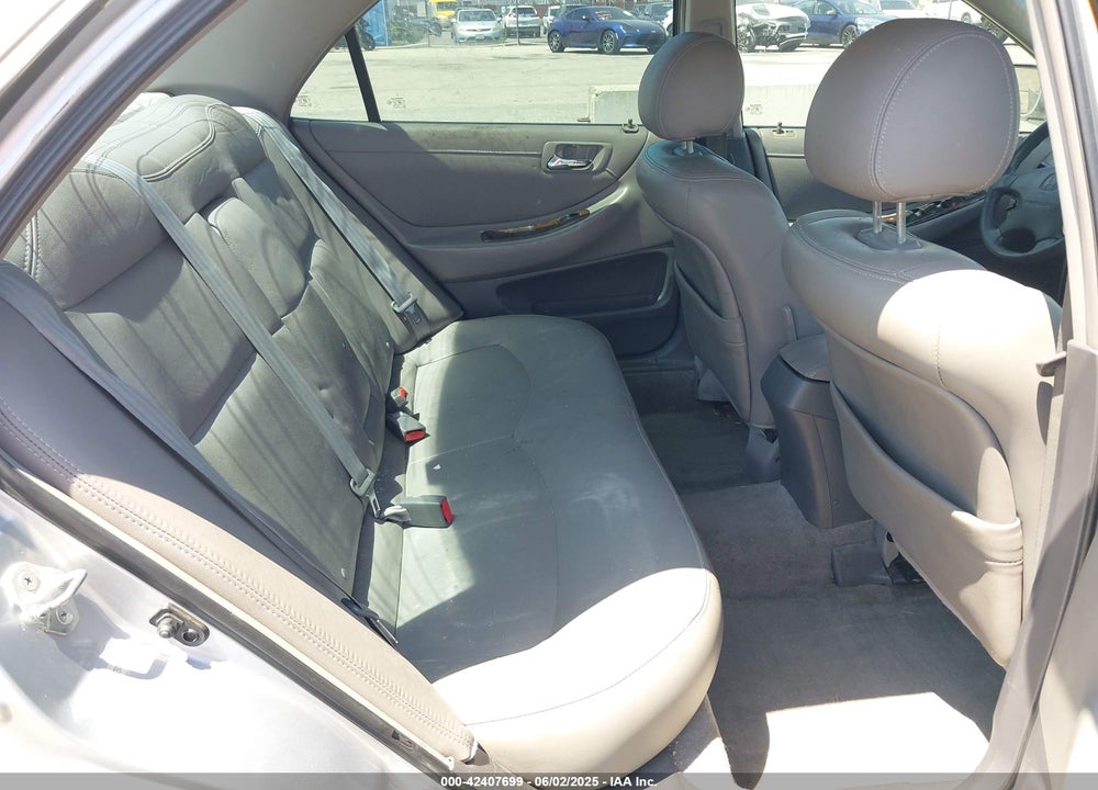 2001 HONDA ACCORD 3.0 EX VIN: 1HGCG16581A064253