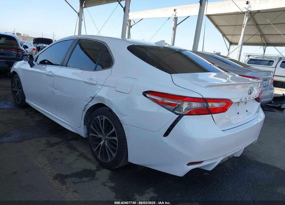 2019 TOYOTA CAMRY SE VIN: 4T1B11HK8KU747368
