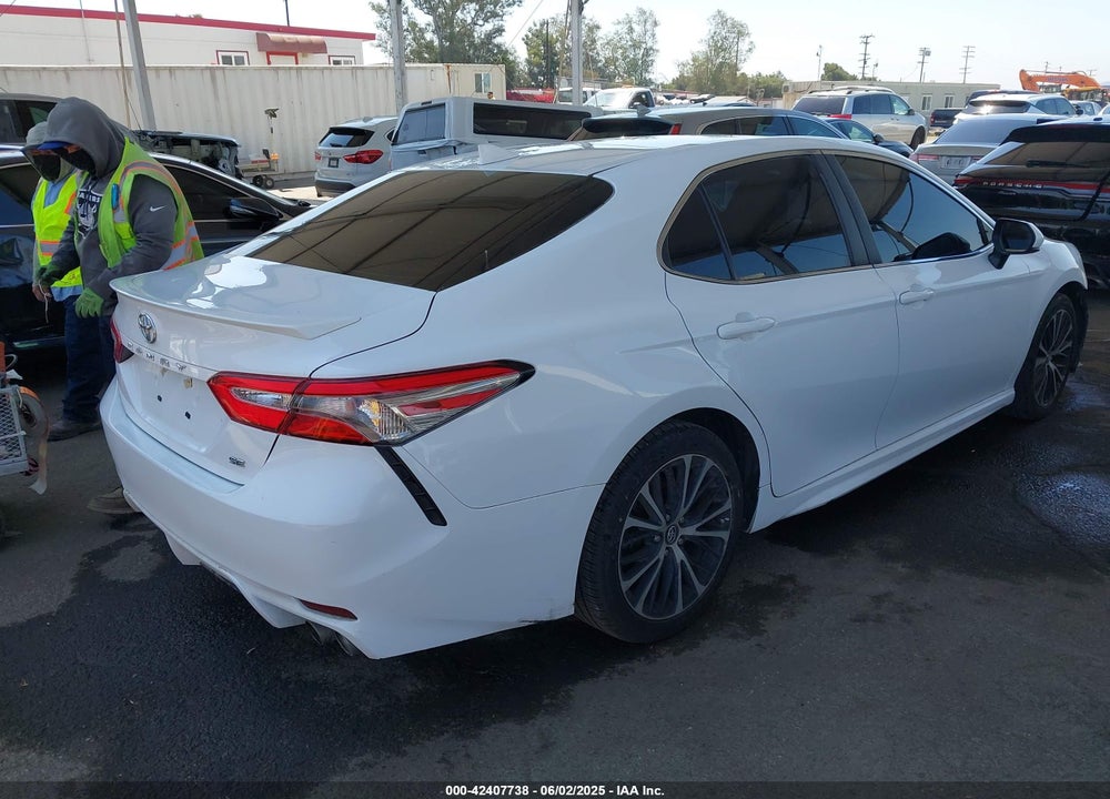 2019 TOYOTA CAMRY SE VIN: 4T1B11HK8KU747368
