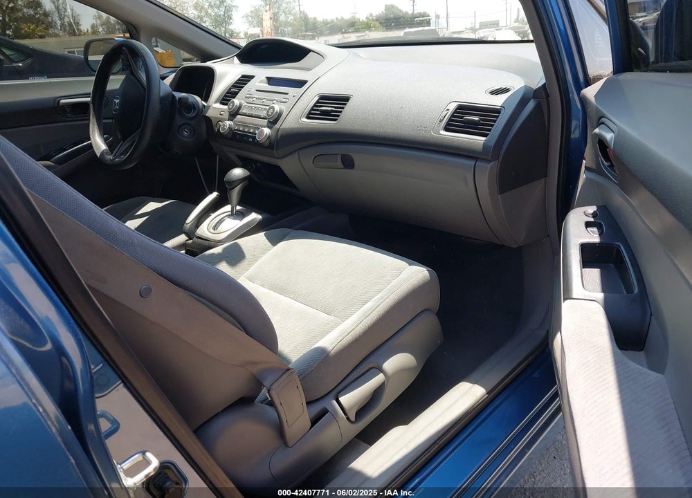 2009 HONDA CIVIC LX VIN: 1HGFA16529L012938