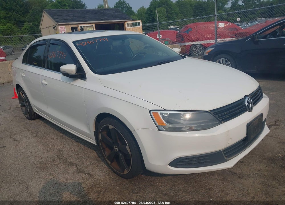 2014 VOLKSWAGEN JETTA 1.8T SE VIN: 3VWD17AJ6EM368926
