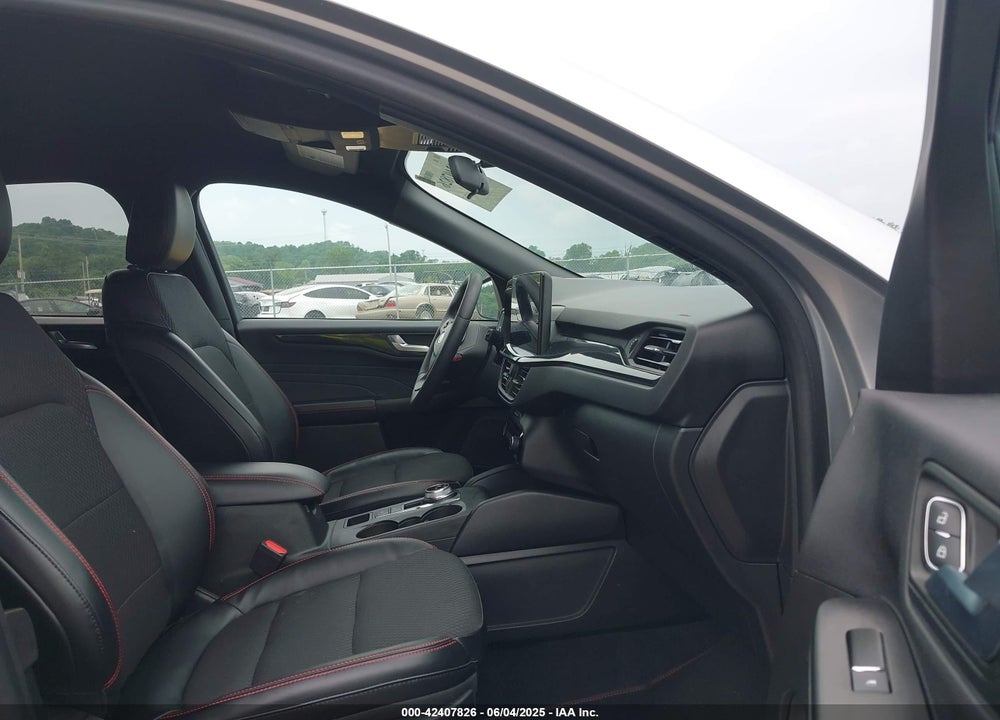 2023 FORD ESCAPE VIN: 1FMCU0MN0PUB11492