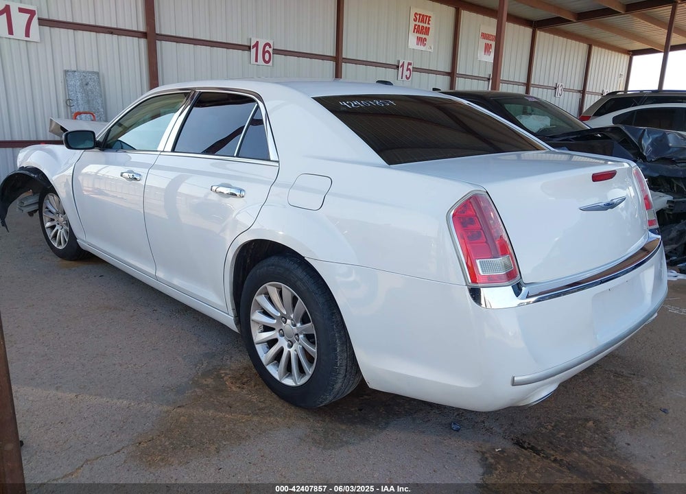 2014 CHRYSLER 300 VIN: 2C3CCAAG2EH121738