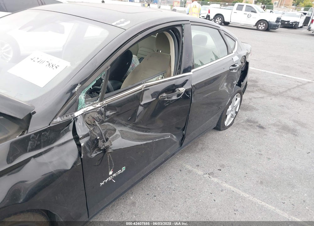 2019 FORD FUSION HYBRID VIN: 3FA6P0LU4KR187403