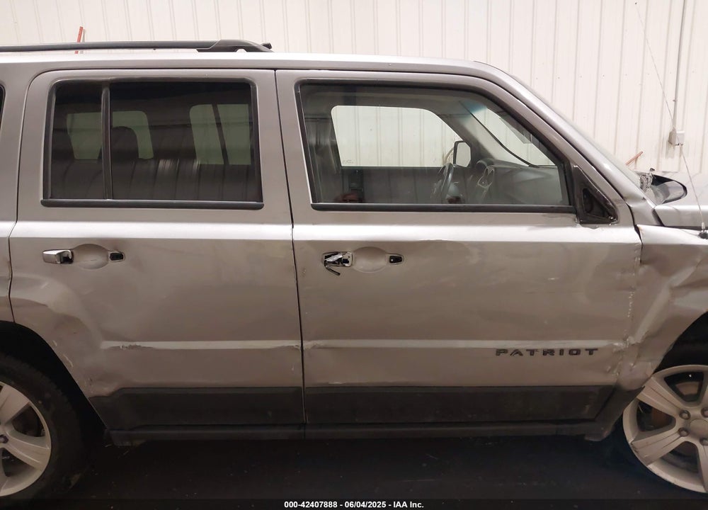 2016 JEEP PATRIOT VIN: 1C4NJRFB0GD581213