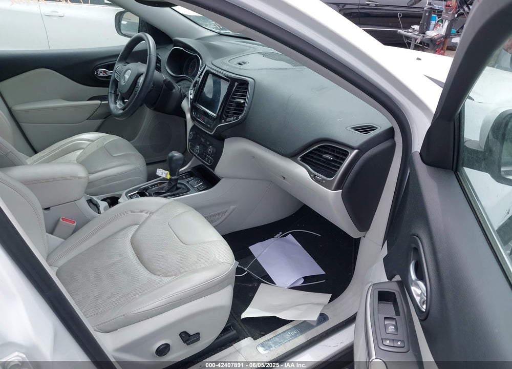 2019 JEEP CHEROKEE VIN: 1C4PJLDB5KD332729