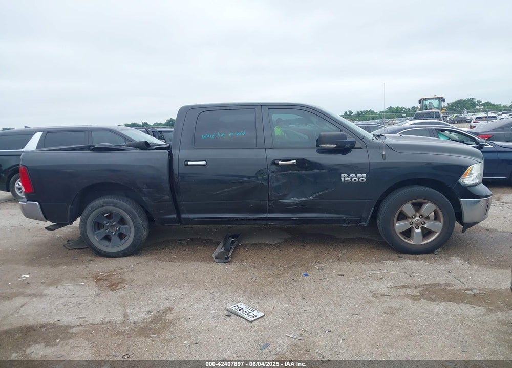 2016 RAM 1500 VIN: 1C6RR6LG8GS414447