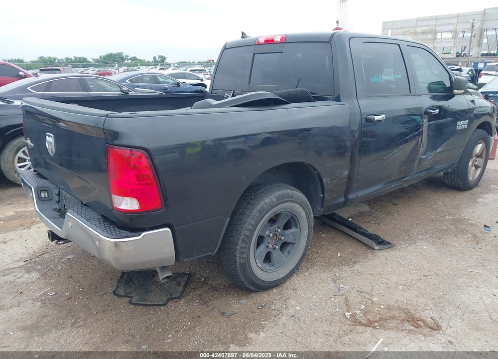2016 RAM 1500 VIN: 1C6RR6LG8GS414447