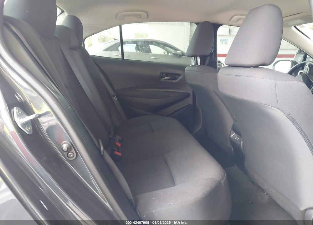 2024 TOYOTA COROLLA LE VIN: 5YFB4MDE3RP124082