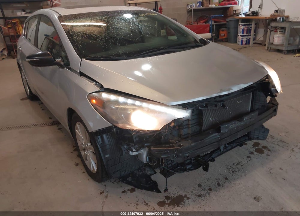 2015 KIA FORTE VIN: KNAFX5A8XF5335010