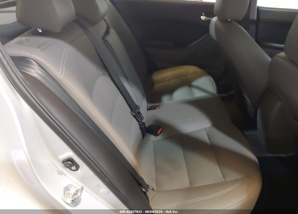 2015 KIA FORTE VIN: KNAFX5A8XF5335010