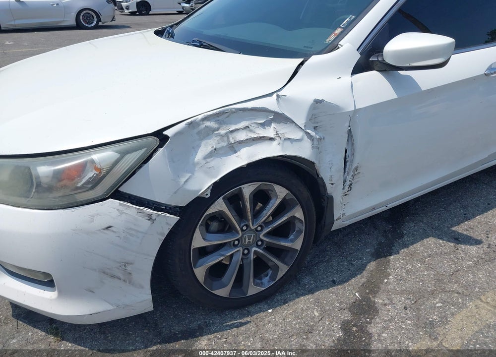 2015 HONDA ACCORD VIN: 1HGCR2F56FA099428
