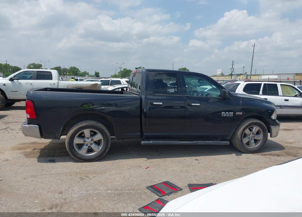 2015 RAM 1500 VIN: 1C6RR6GT4FS624338