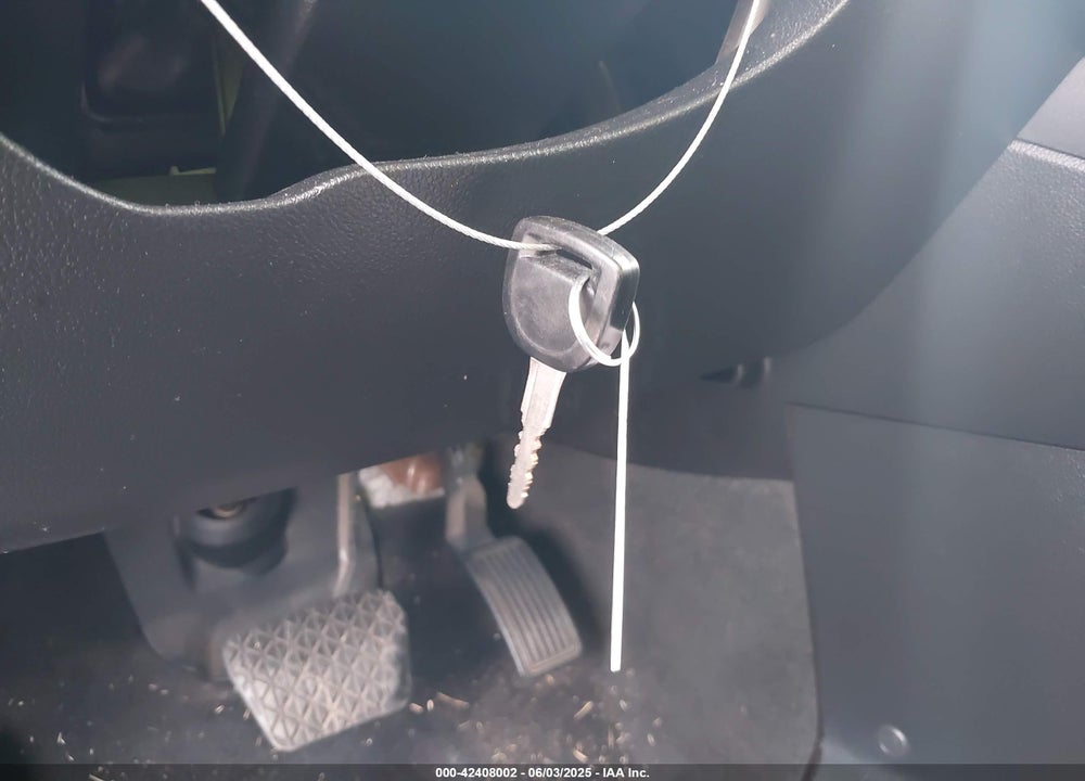 2011 MAZDA CX-7 I SV VIN: JM3ER2A51B0399819