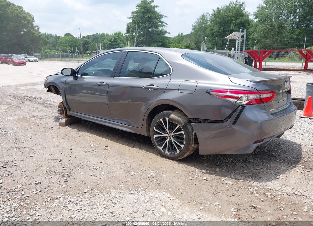 2018 TOYOTA CAMRY L/LE/XLE/SE/XSE VIN: 4T1B11HK8JU129031