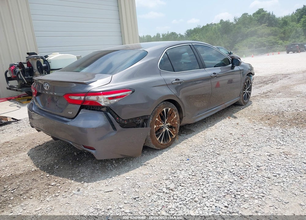 2018 TOYOTA CAMRY L/LE/XLE/SE/XSE VIN: 4T1B11HK8JU129031
