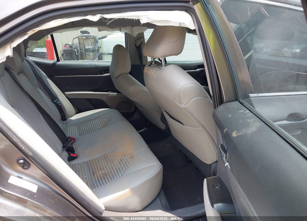 2018 TOYOTA CAMRY L/LE/XLE/SE/XSE VIN: 4T1B11HK8JU129031