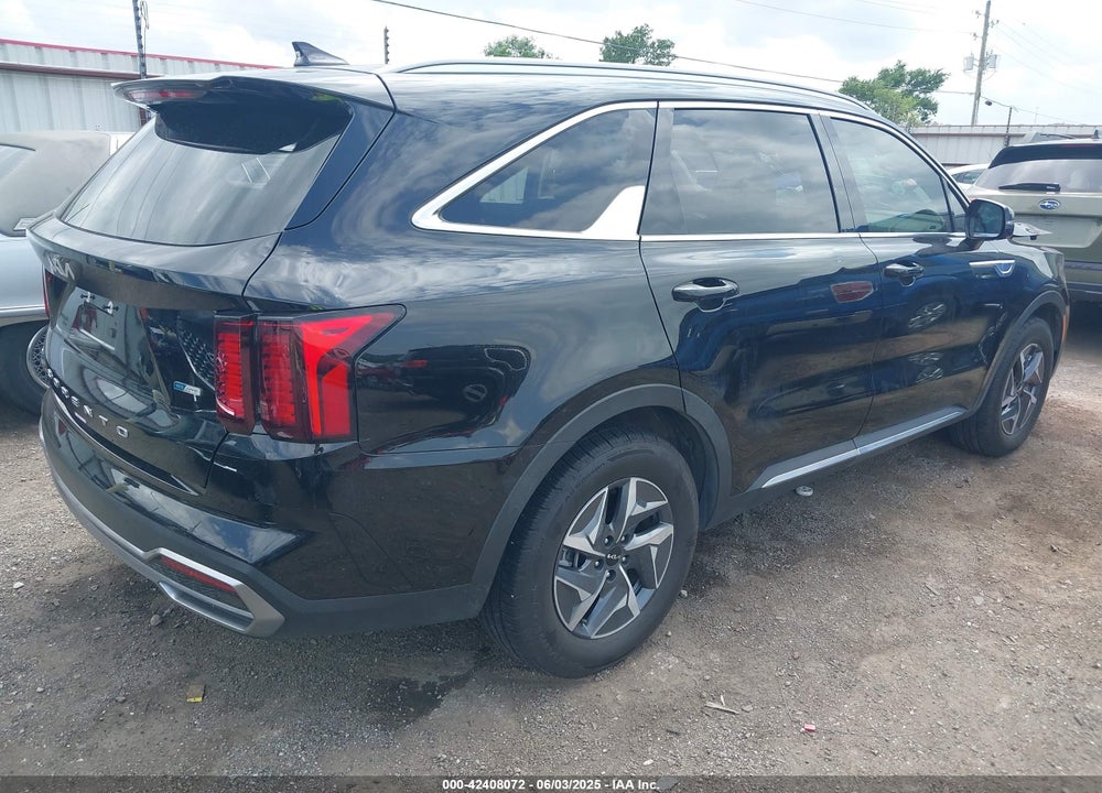 2022 KIA SORENTO HYBRID VIN: KNDRG4LG5N5086886