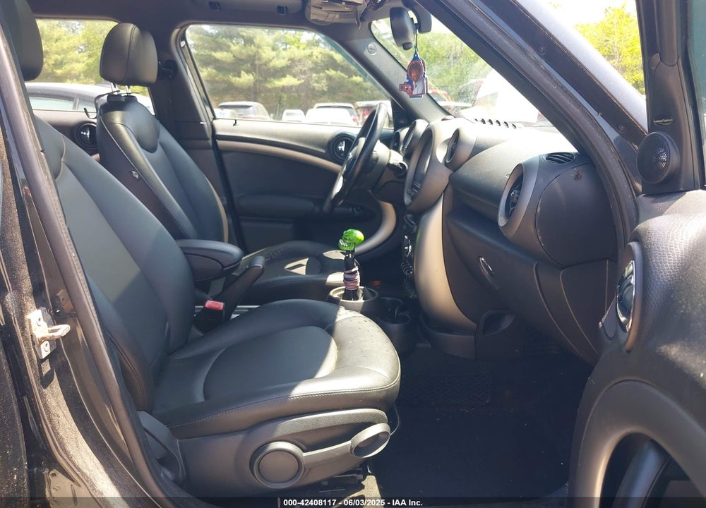 2012 MINI COOPER COUNTRYMAN VIN: WMWZB3C50CWM29681