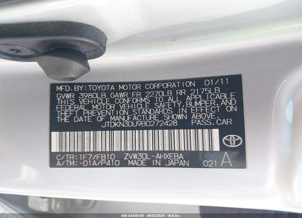 2011 TOYOTA PRIUS TWO VIN: JTDKN3DU9B0272428
