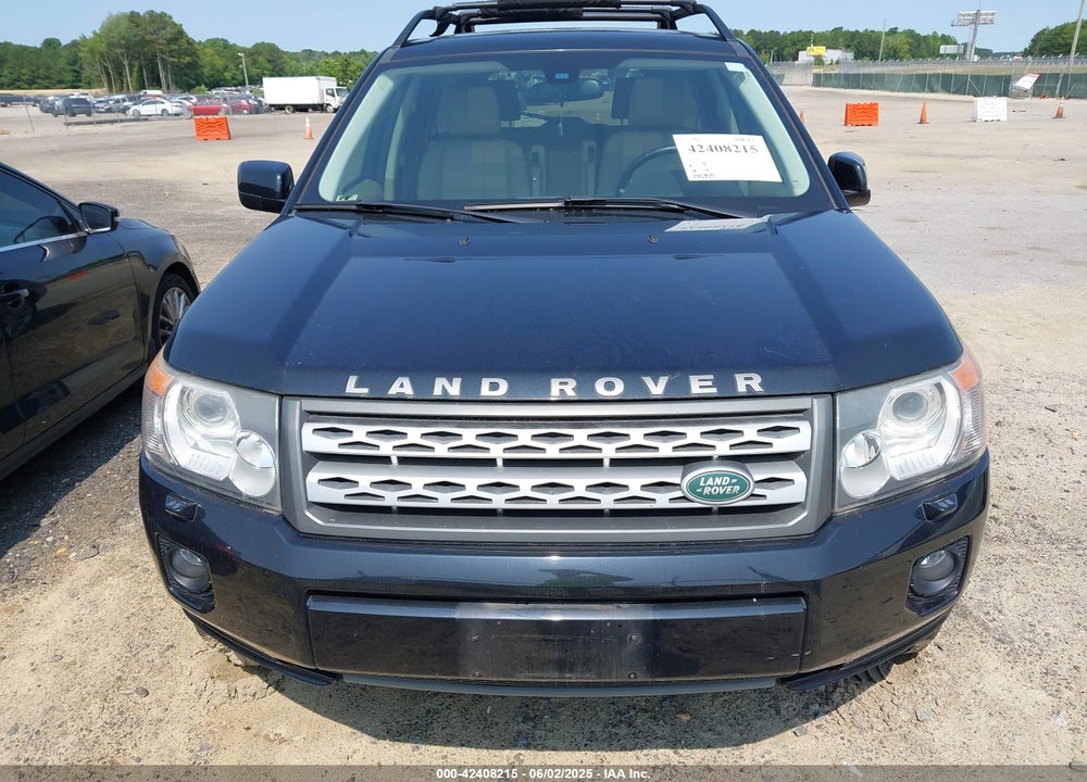 2011 LAND ROVER LR2 VIN: SALFR2BN2BH272907