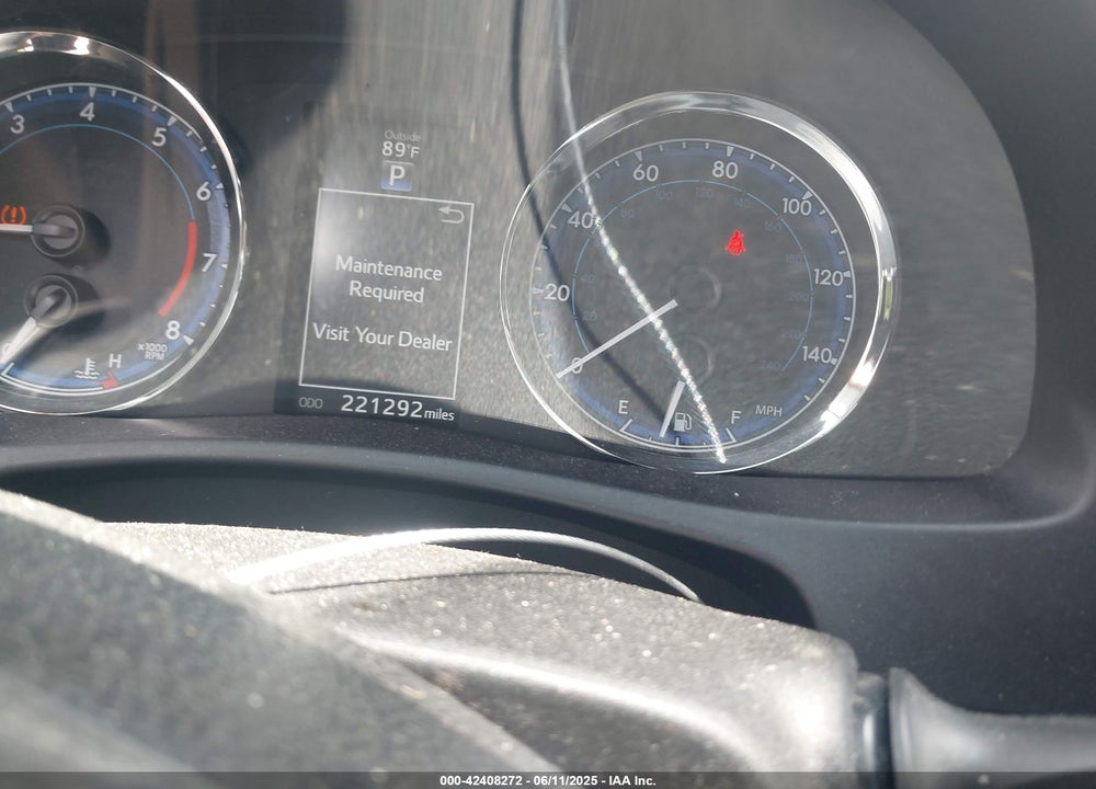 2018 TOYOTA COROLLA VIN: 5YFBURHE8JP798613