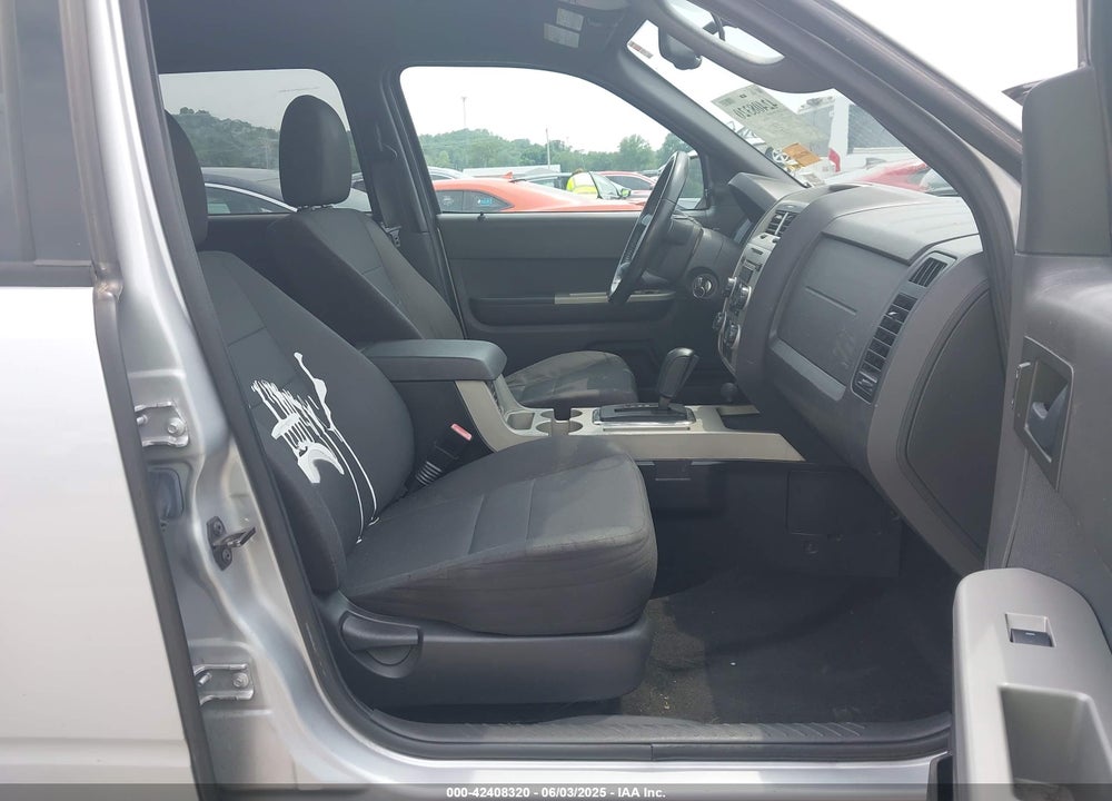 2011 FORD ESCAPE VIN: 1FMCU0DG4BKC52992