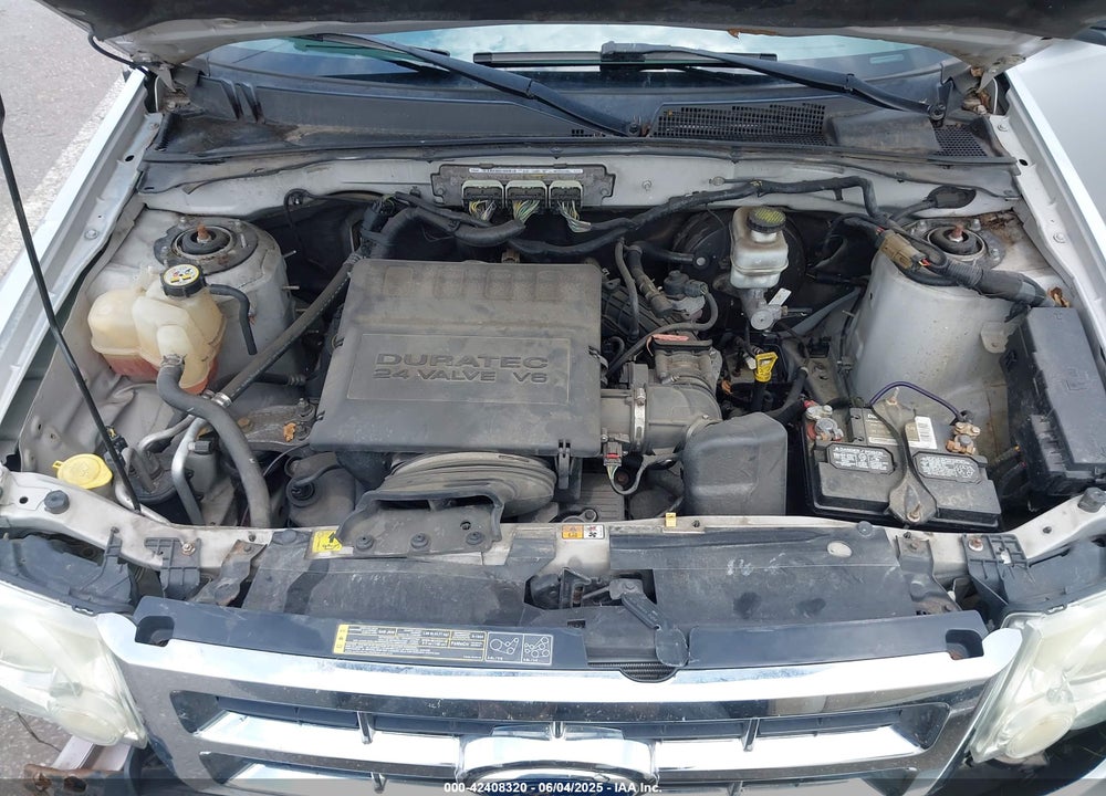 2011 FORD ESCAPE VIN: 1FMCU0DG4BKC52992