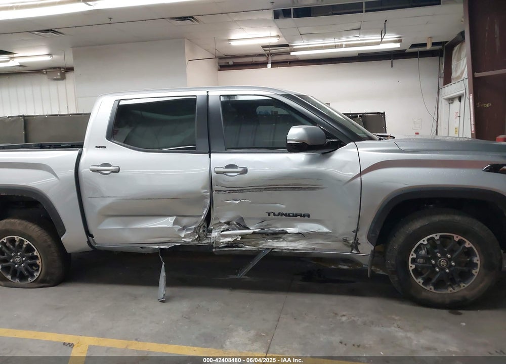 2025 TOYOTA TUNDRA VIN: 5TFLA5DB2SX255844