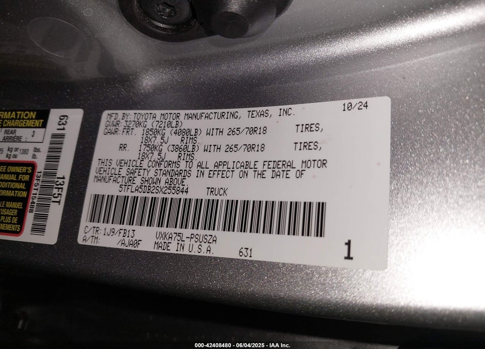 2025 TOYOTA TUNDRA VIN: 5TFLA5DB2SX255844