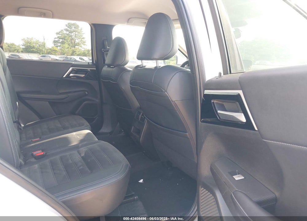 2024 MITSUBISHI OUTLANDER SE 2.5 S-AWC/SE BLACK EDITION S-AWC/SE BLACK EDITION W/PANO ROOF S-AWC/SE RALLIART S-AWC VIN: JA4J4VA8XRZ029907