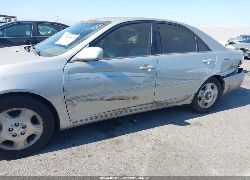 2002 TOYOTA CAMRY LE VIN: 4T1BE32KX2U096740