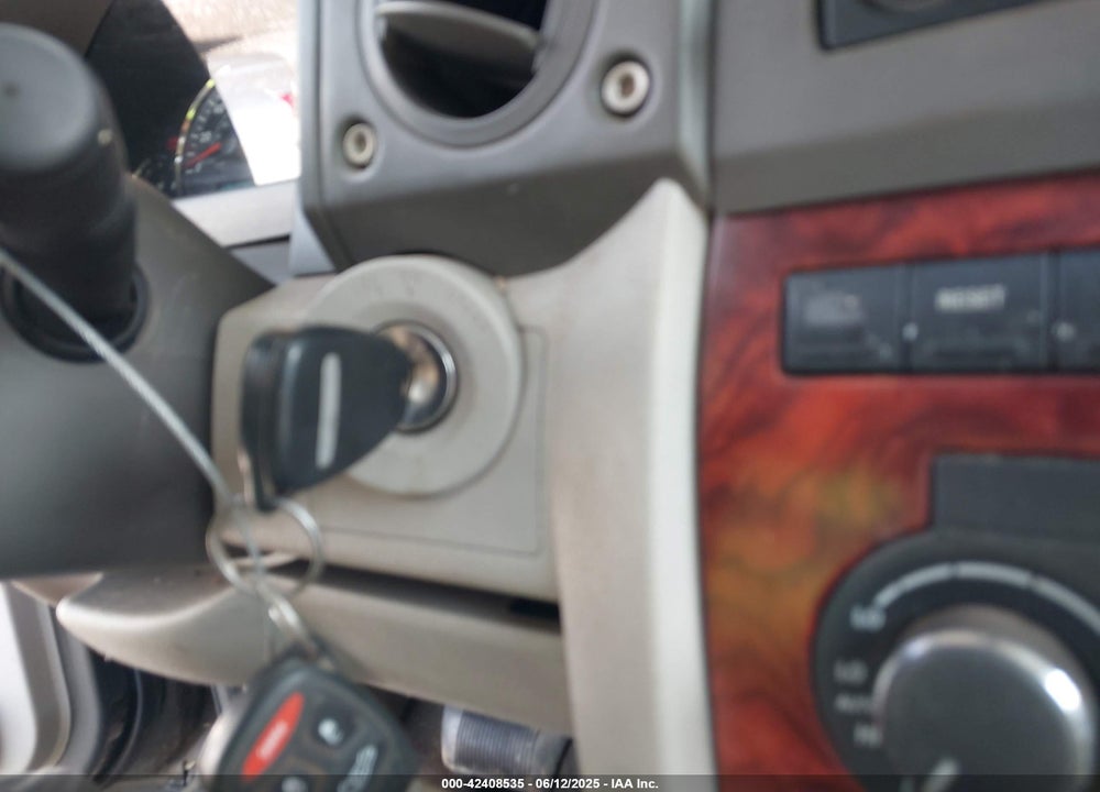2006 JEEP COMMANDER LIMITED VIN: 1J8HG58N56C337985