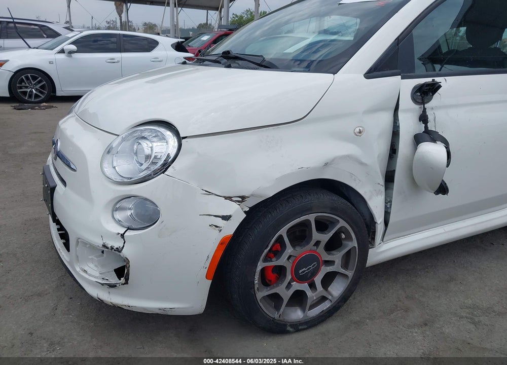 2013 FIAT 500 VIN: 3C3CFFBR4DT536389