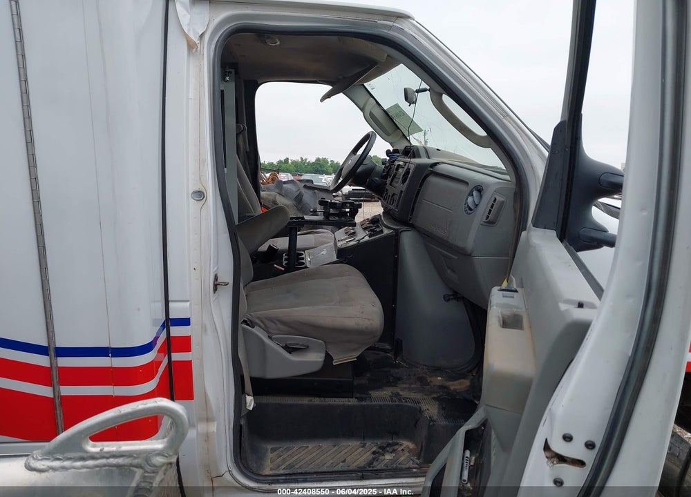 2013 FORD E-450 CUTAWAY VIN: 1FDXE4FS6DDA86845