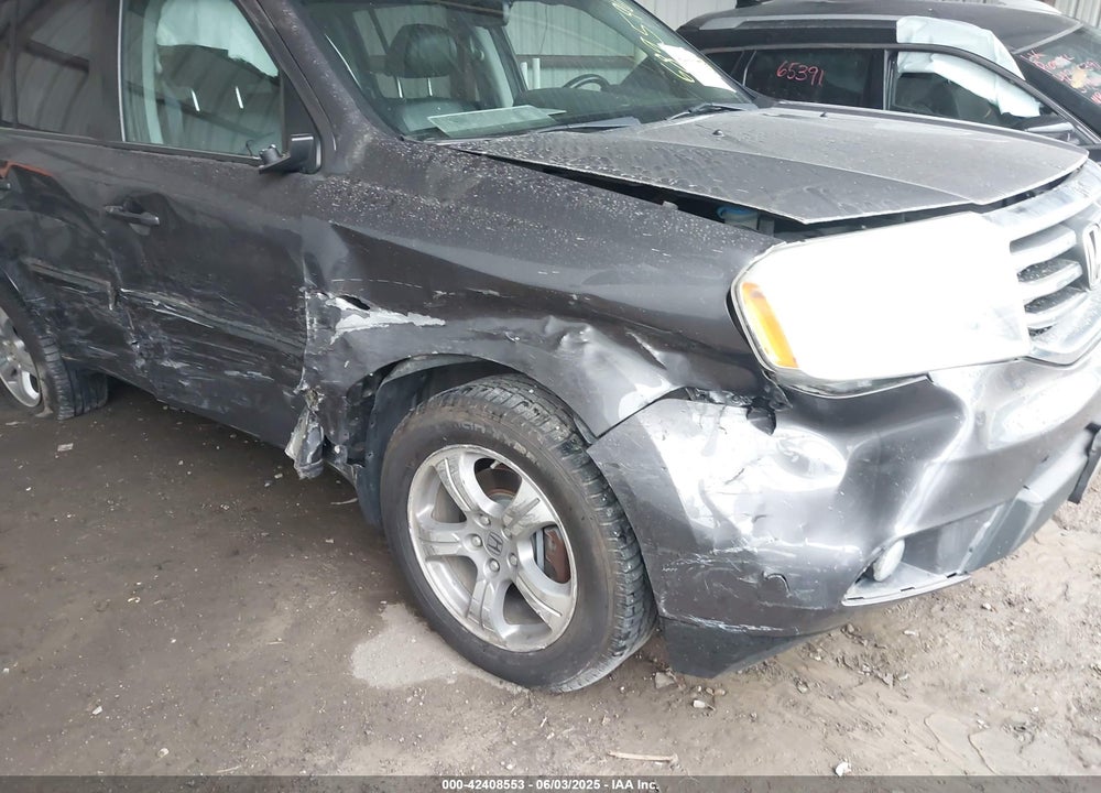 2015 HONDA PILOT EX-L VIN: 5FNYF4H70FB051406
