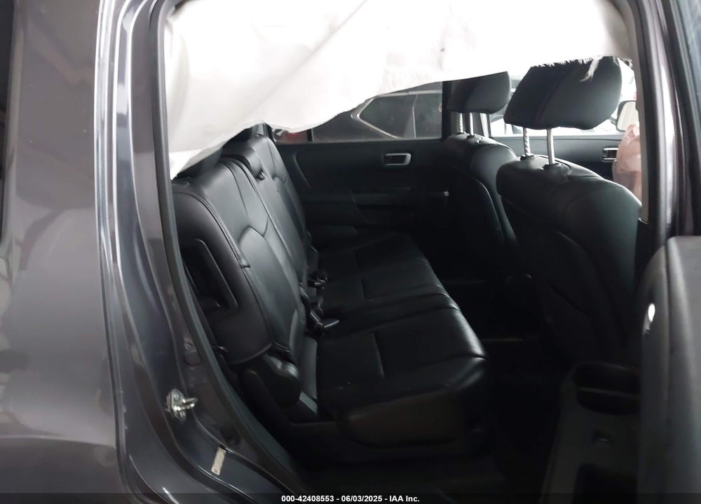 2015 HONDA PILOT EX-L VIN: 5FNYF4H70FB051406