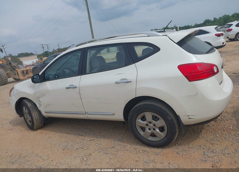 2015 NISSAN ROGUE SELECT VIN: JN8AS5MTXFW153527