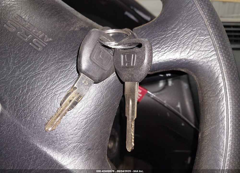 2001 HONDA CIVIC LX VIN: 1HGEM21511L009629