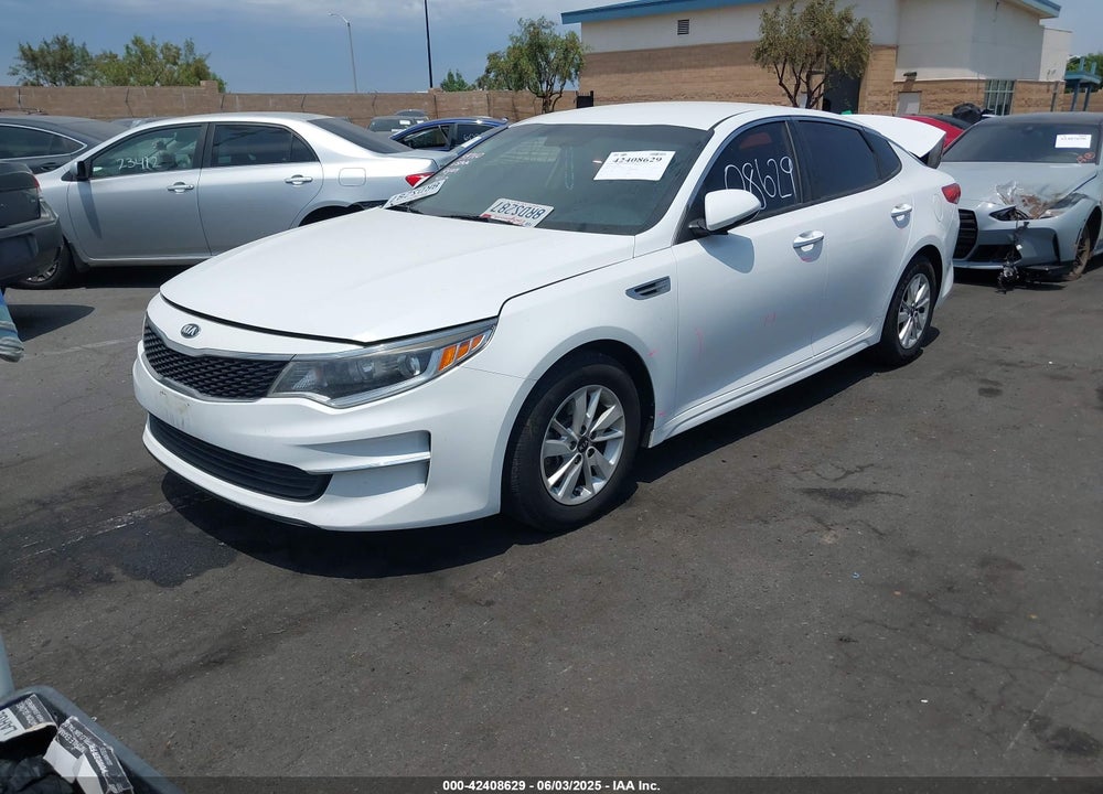 2018 KIA OPTIMA LX VIN: 5XXGT4L32JG213616