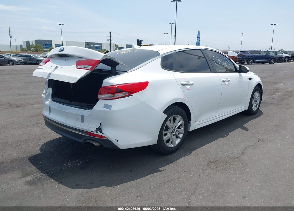 2018 KIA OPTIMA LX VIN: 5XXGT4L32JG213616