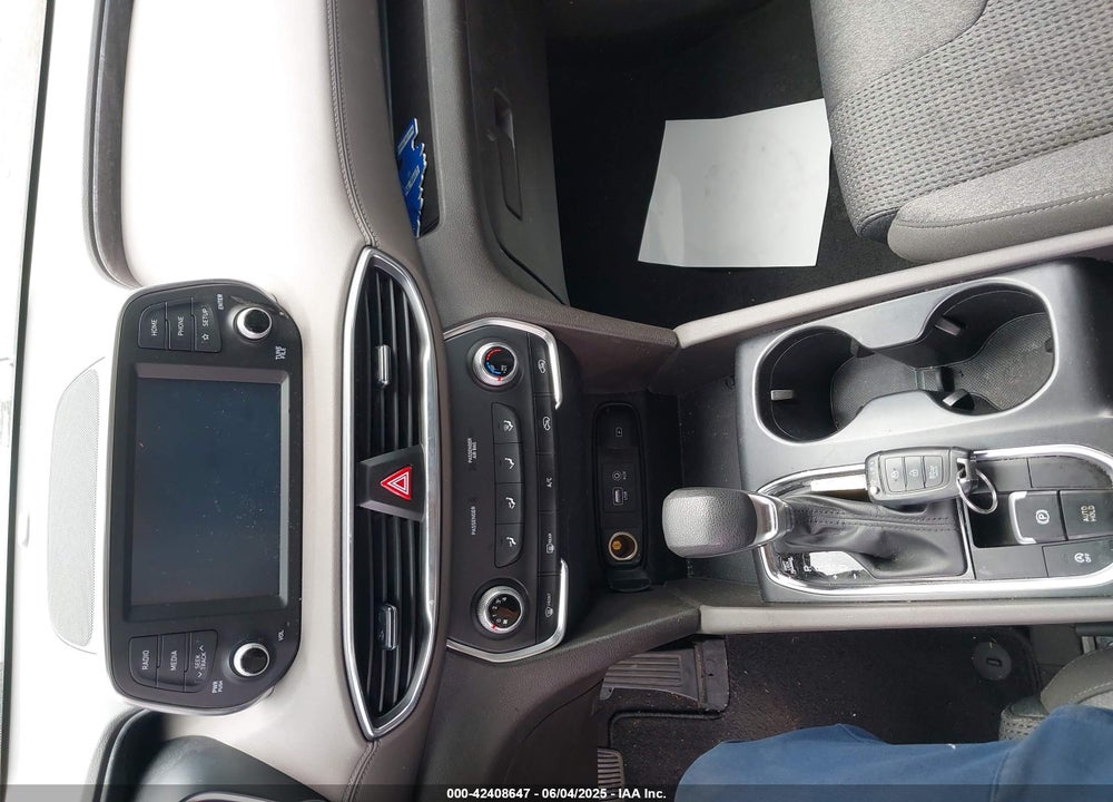2020 HYUNDAI SANTA FE SE VIN: 5NMS23AD8LH285363