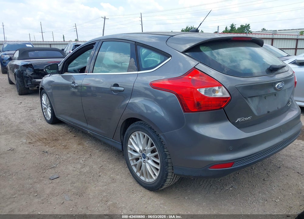 2012 FORD FOCUS VIN: 1FAHP3M24CL454188