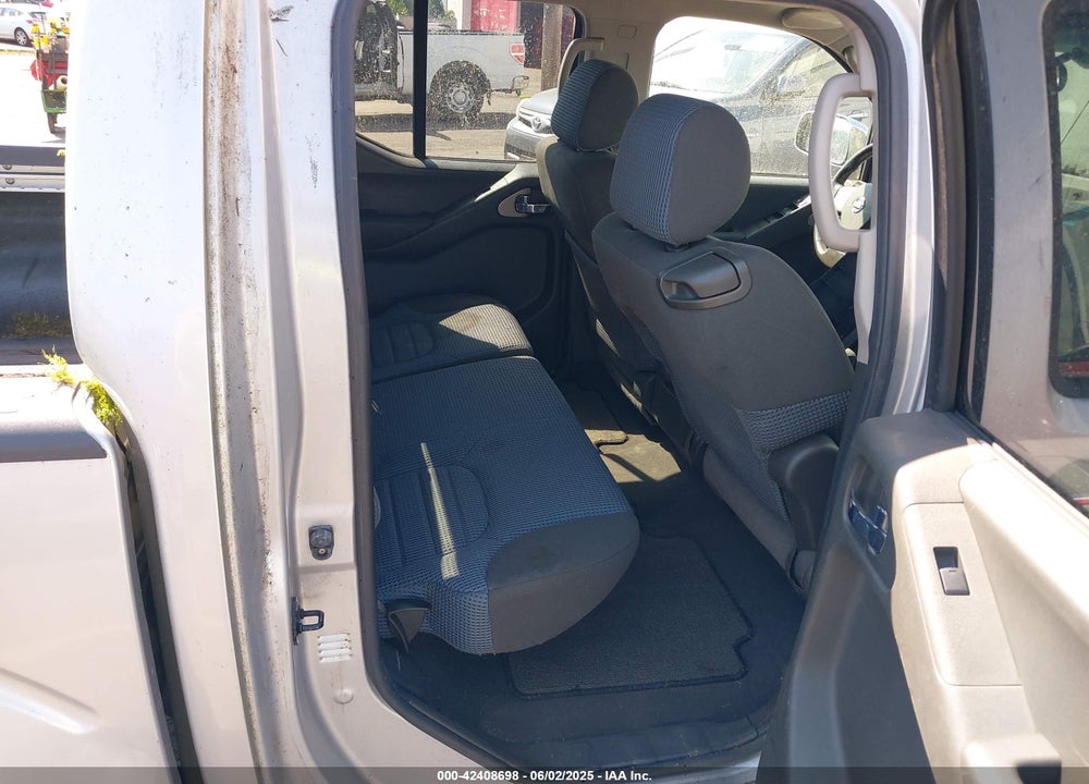 2006 NISSAN FRONTIER VIN: 1N6AD07U36C468195